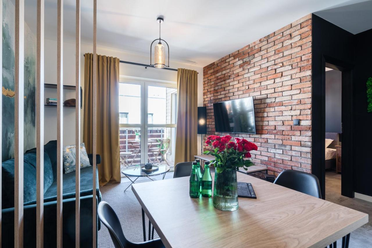 1555 Apartments II Z Miejscem Parkingowym ทอรูน ภายนอก รูปภาพ